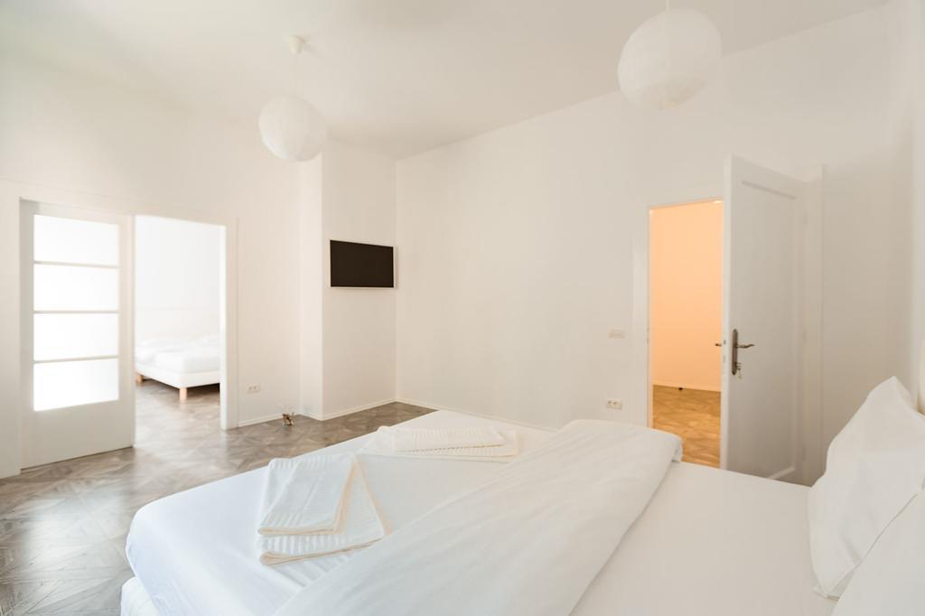 M&F Apartment Брашов Екстер'єр фото